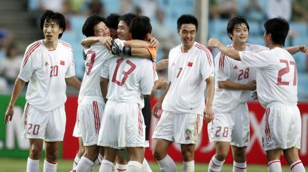 中国vs朝鲜足球打架视频