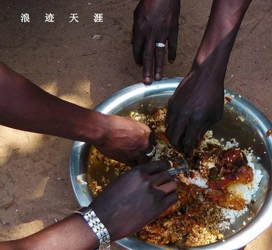 中国人vs非洲人吃辣椒的相关图片