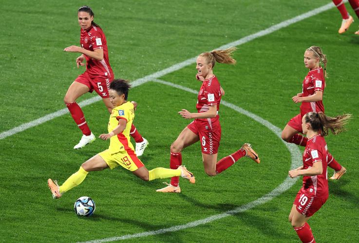 丹麦vs中国女足手球的相关图片