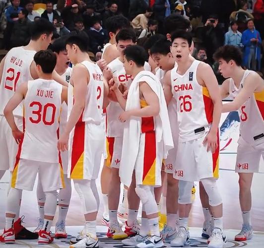大运会篮球中国队vs日本的相关图片