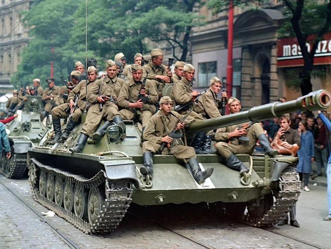 德国vs苏联坦克战争的相关图片