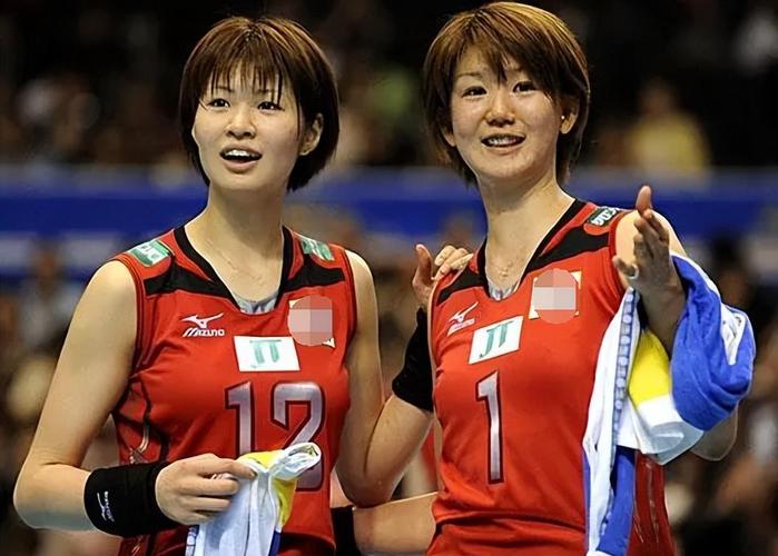 日本女排vs二队队员的相关图片