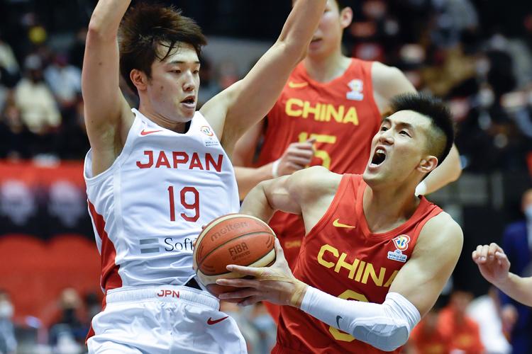 篮球比赛中国vs日本队的相关图片